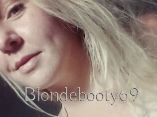 Blondebooty69