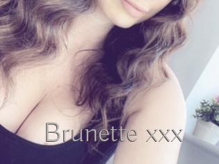 Brunette_xxx