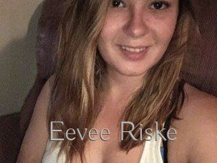 Eevee_Riske