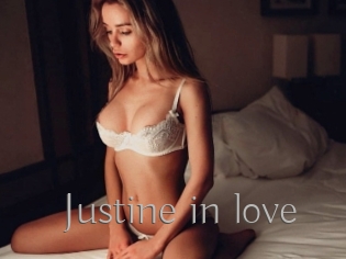 Justine_in_love