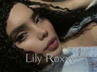 Lily_Roxxy