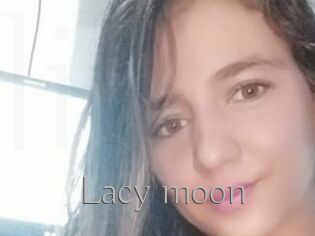 Lacy_moon