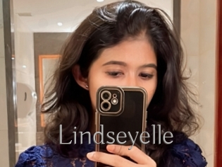 Lindseyelle