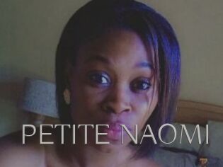 PETITE_NAOMI