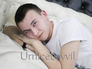 Urniceboyvil