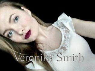 Veronika_Smith